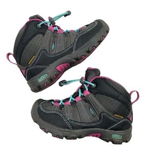 KEEN Kids Pagosa WaterProof Hiking Boot size 10